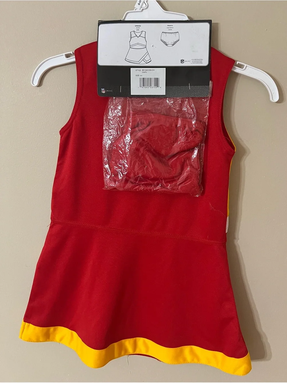 Kansas City Chiefs size 4 KC 2 Piece Cheerleaders Set